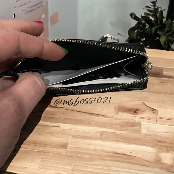 Kate Spade Zip Around Cardholder/Keychain BRAND NEW - Picture 4 of 13